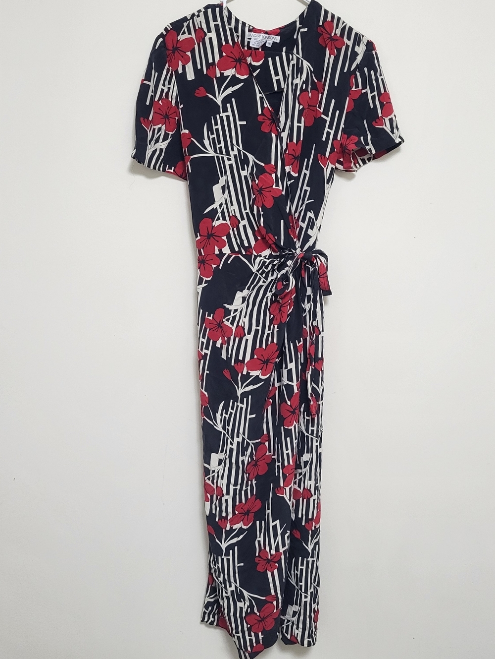 Vintage 90s y2k 100% silk Dark floral wrap dress Size 16 Wedding Party Cocktail